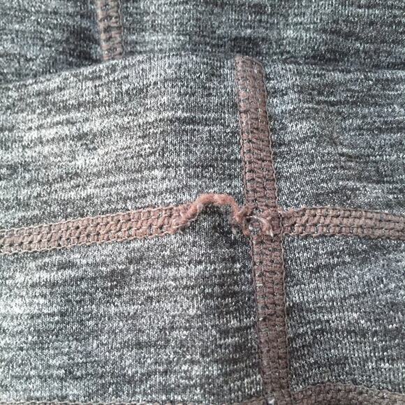 Athleta Relay Capri Crop Leggings Heather Grey XS - Picture 7 of 11